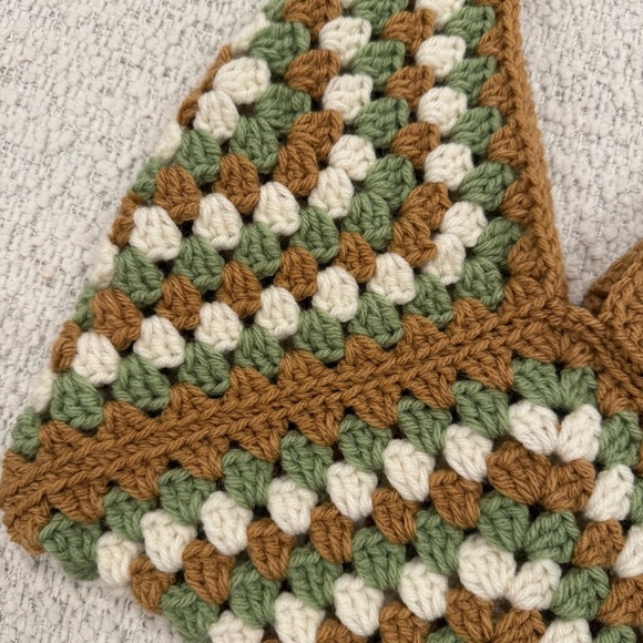 Crochet Boho Shoulder Sling Bag Handmade - Picture 4 of 6